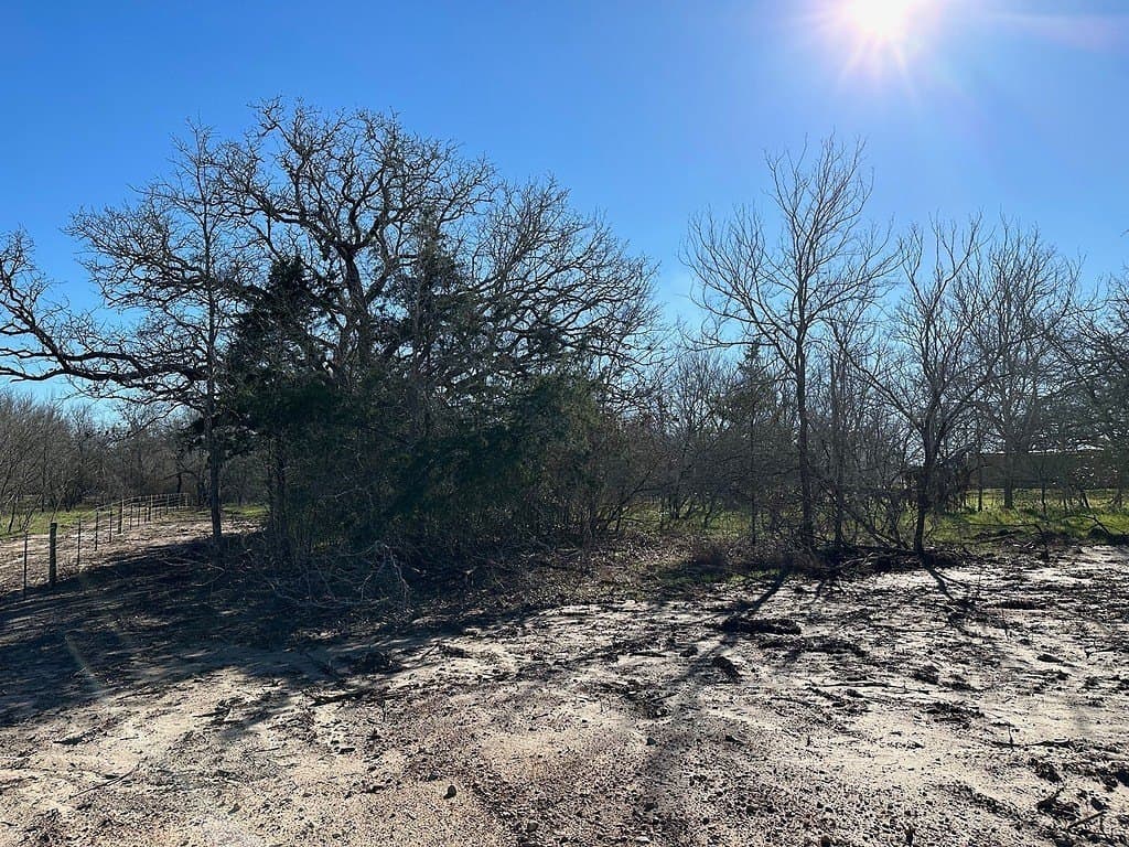 1.67 acres in Fayette County featured view