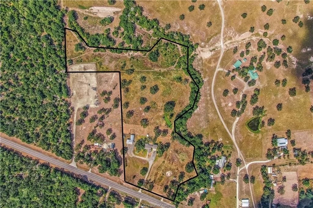 15.52 acres in Grimes County - photo 50