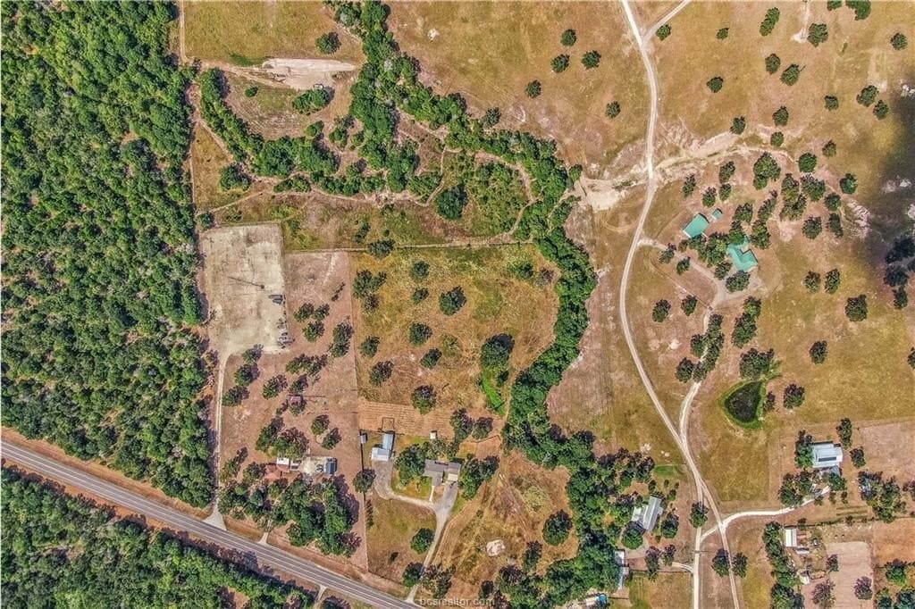 15.52 acres in Grimes County