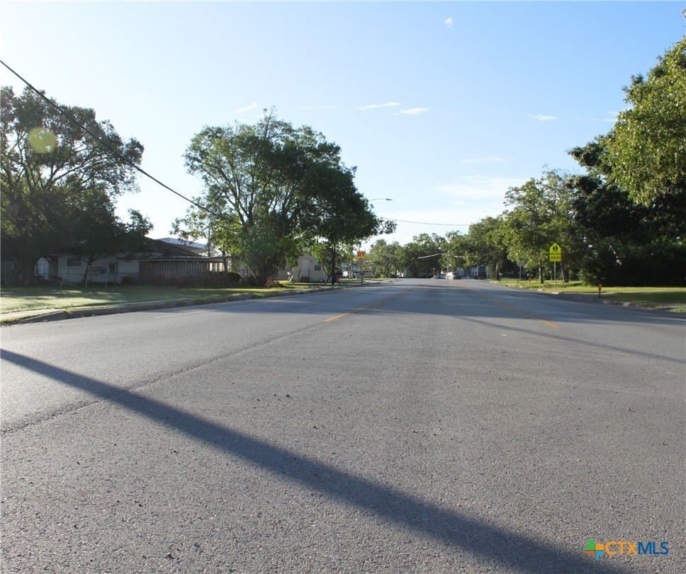0.4 acres in DeWitt County - photo 14