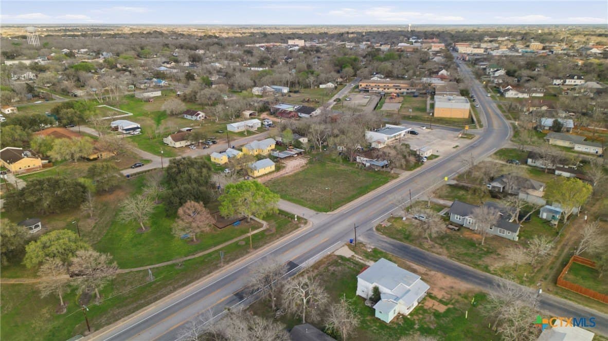 0.4 acres in DeWitt County - photo 10