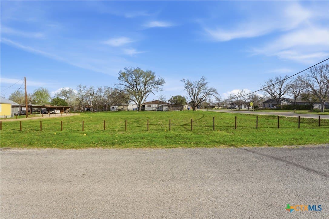 0.4 acres in DeWitt County - photo 6