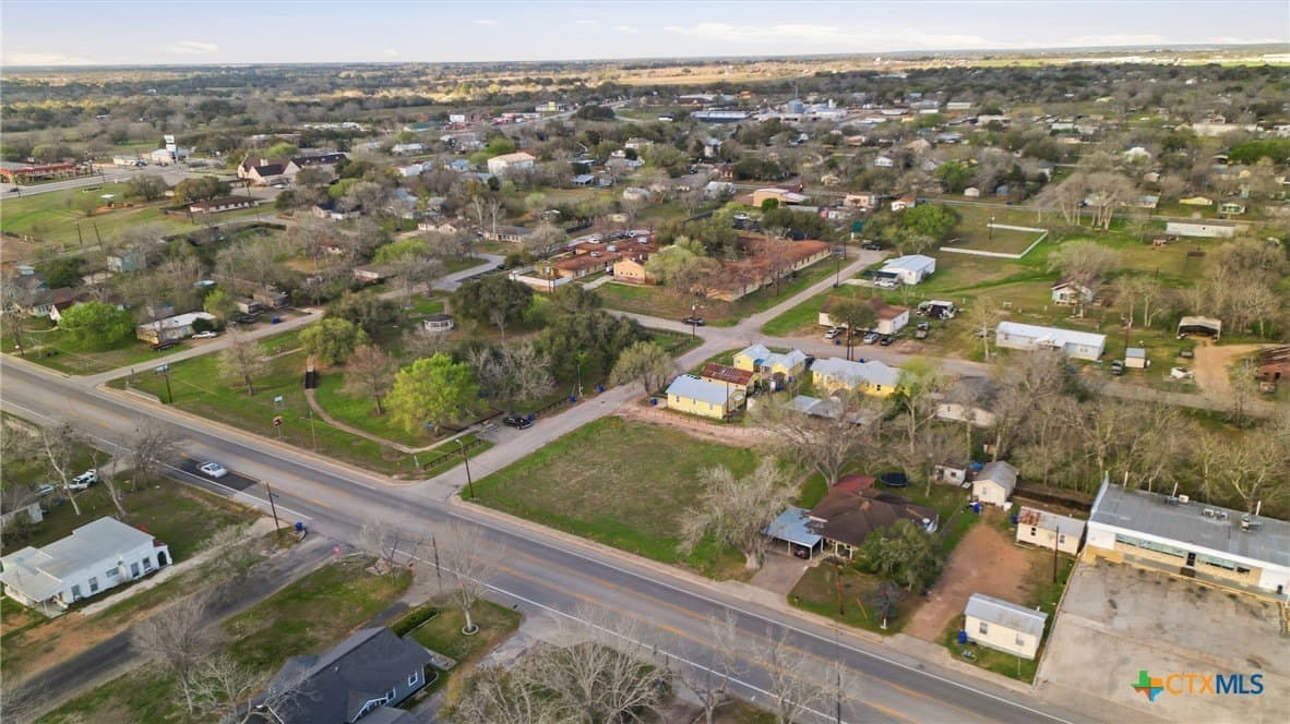 0.4 acres in DeWitt County - photo 13