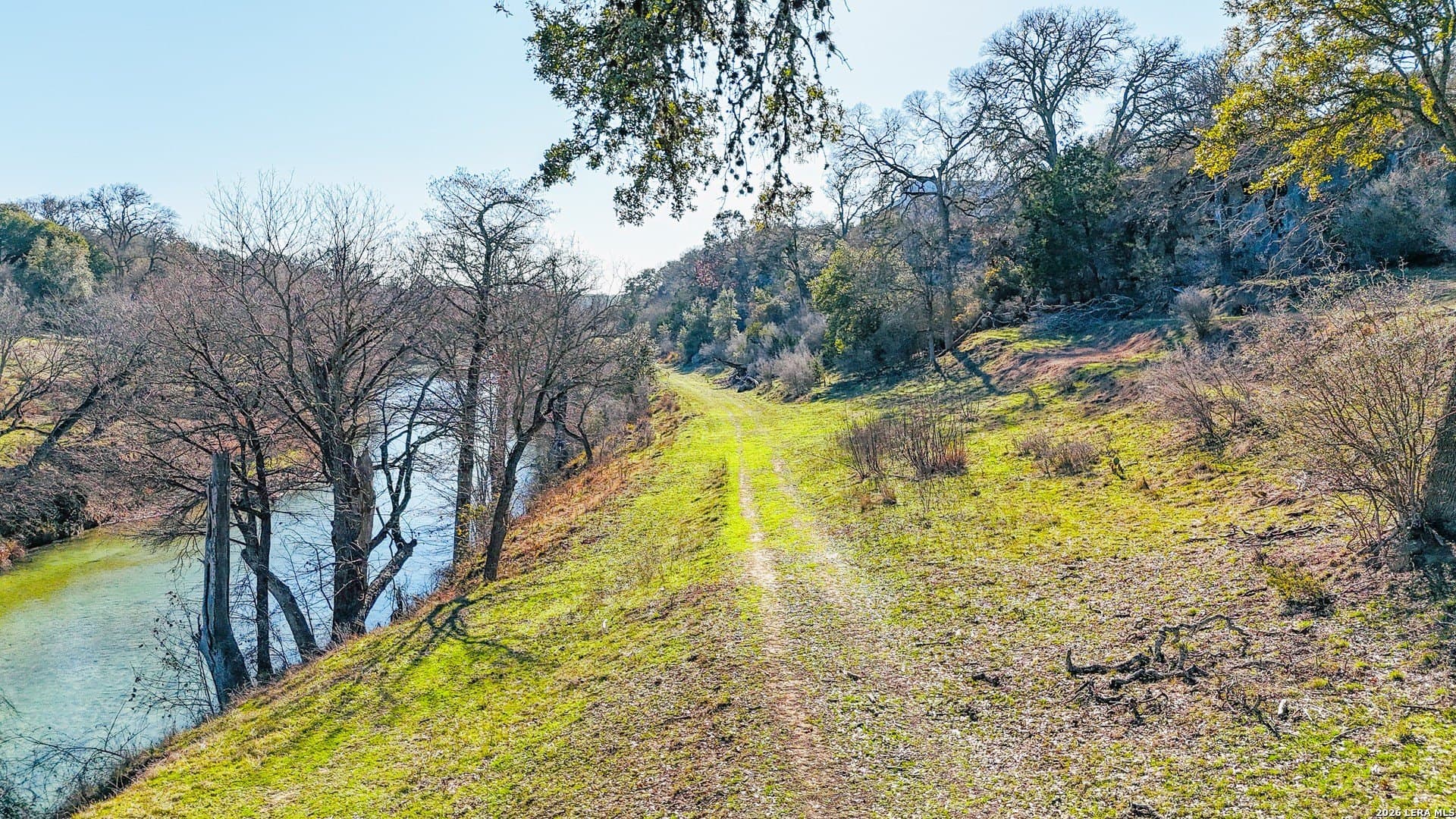 5.49 acres in Kendall County gallery image 3