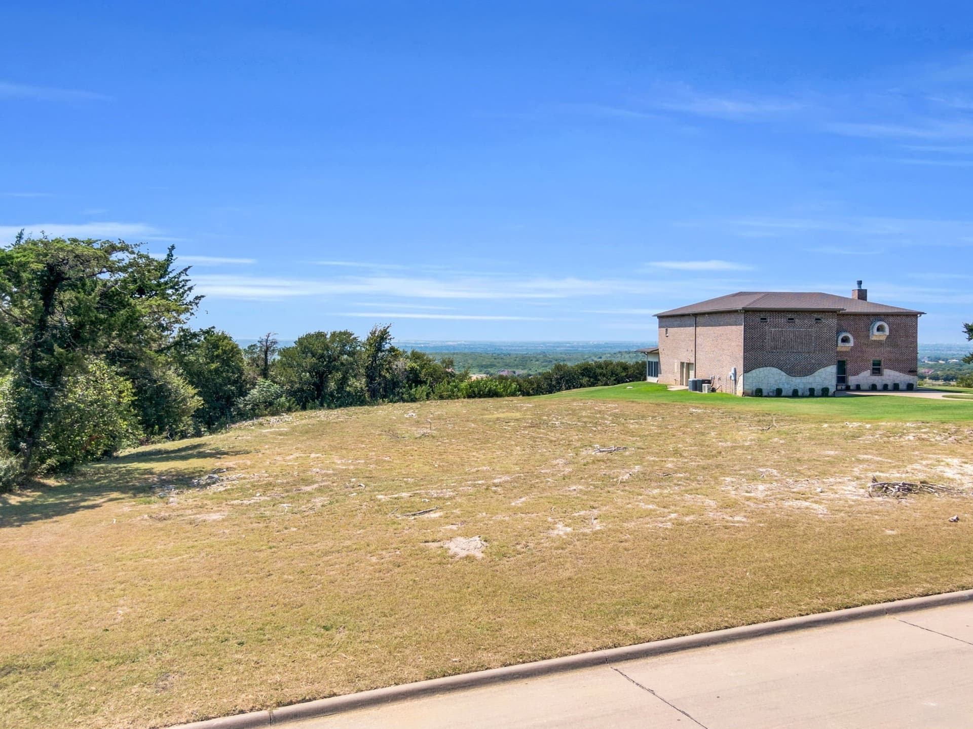 1.02 acres in Ellis County gallery image 3