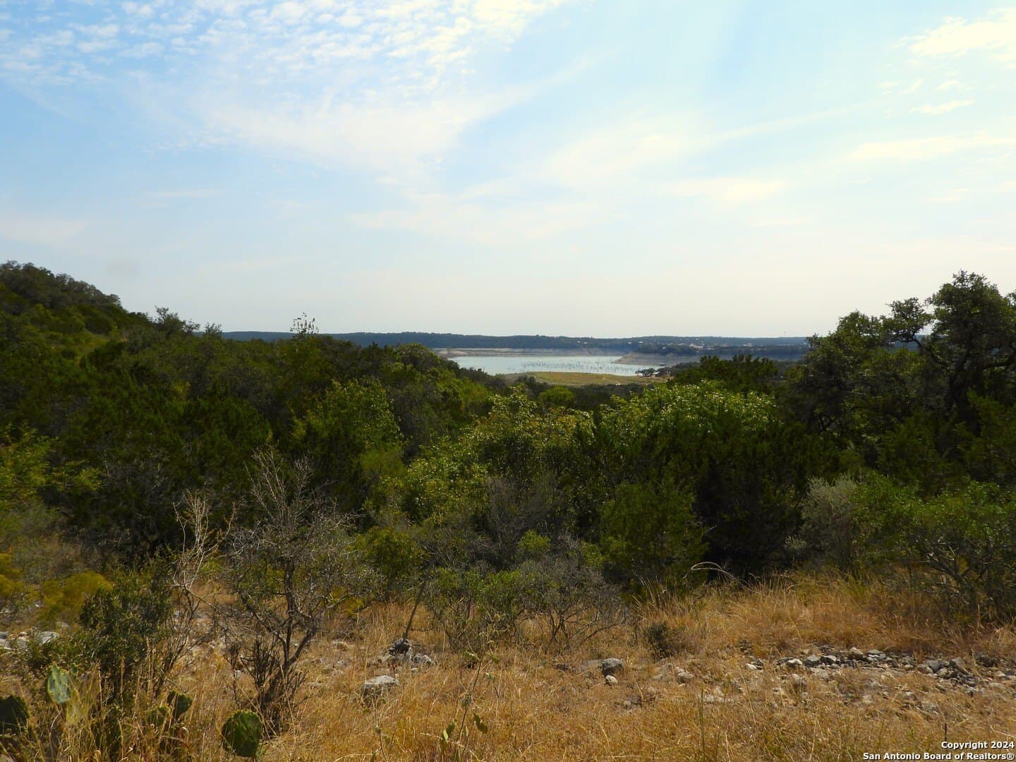 1 acres in Bandera County gallery image 3