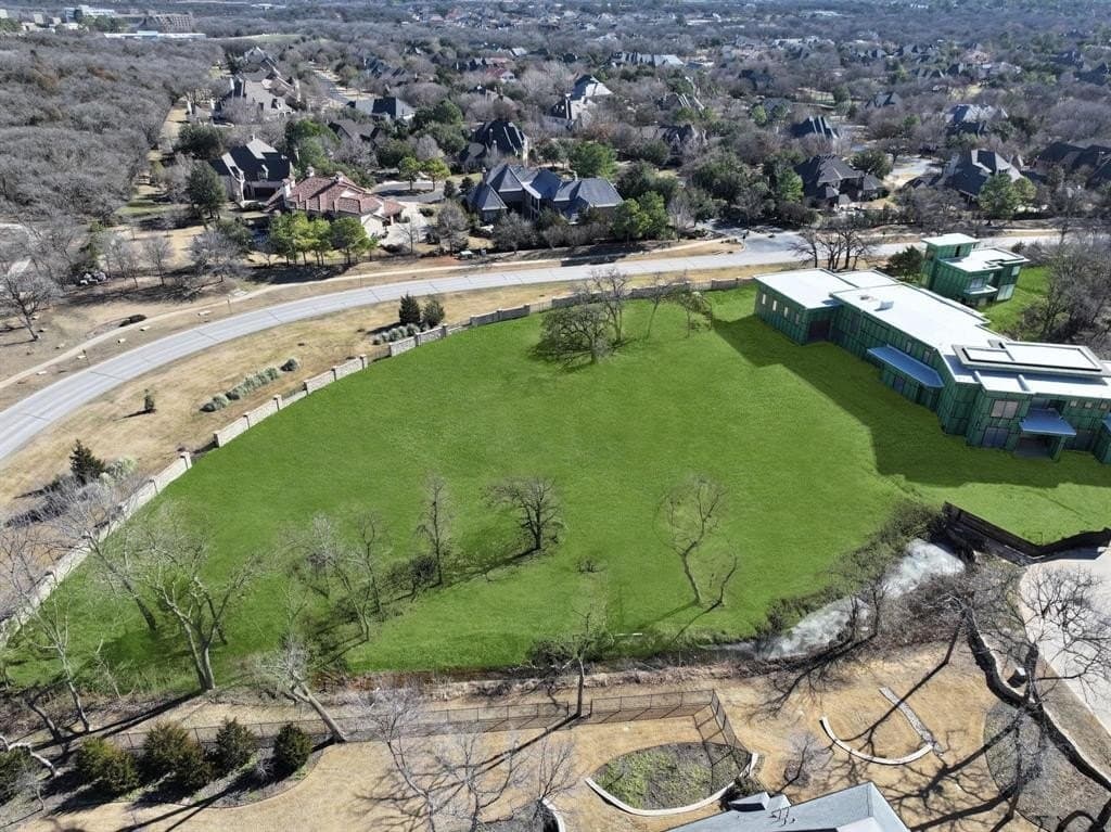 1.8 acres in Tarrant County gallery image 2