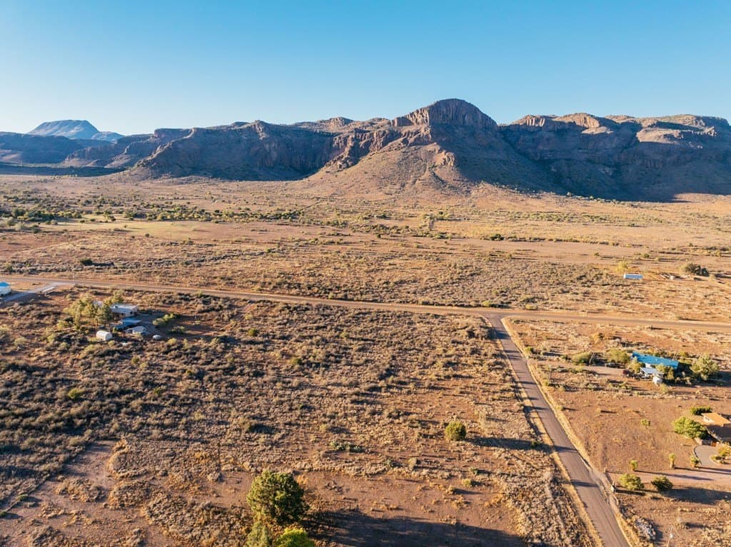 5 acres in Brewster County - photo 3