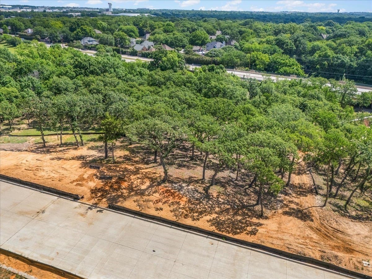 1.02 acres in Tarrant County - photo 9