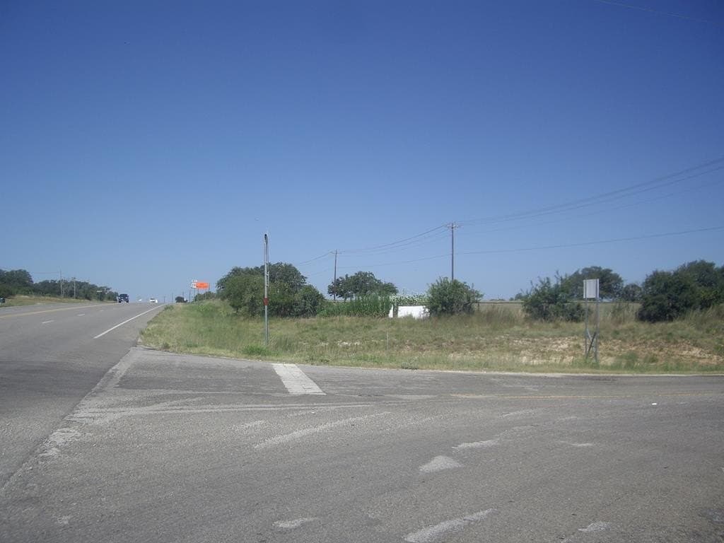 43.13 acres in Blanco County