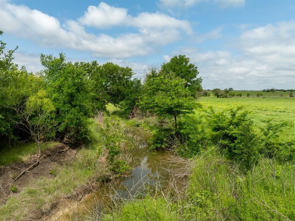 225 acres in Hamilton County featured view