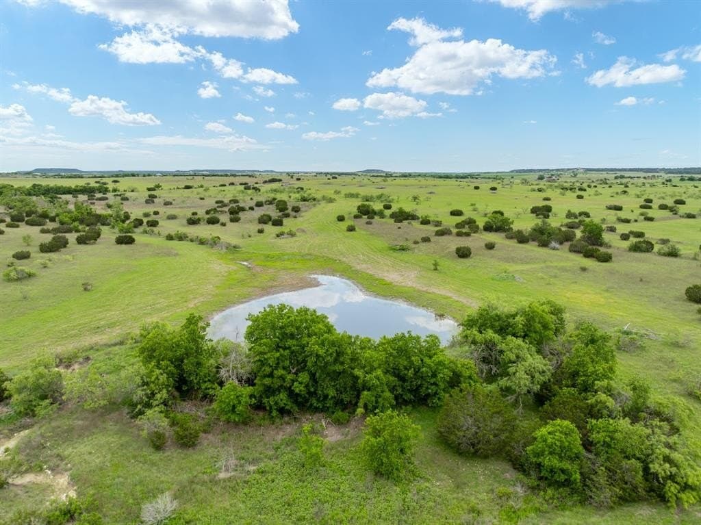 225 acres in Hamilton County