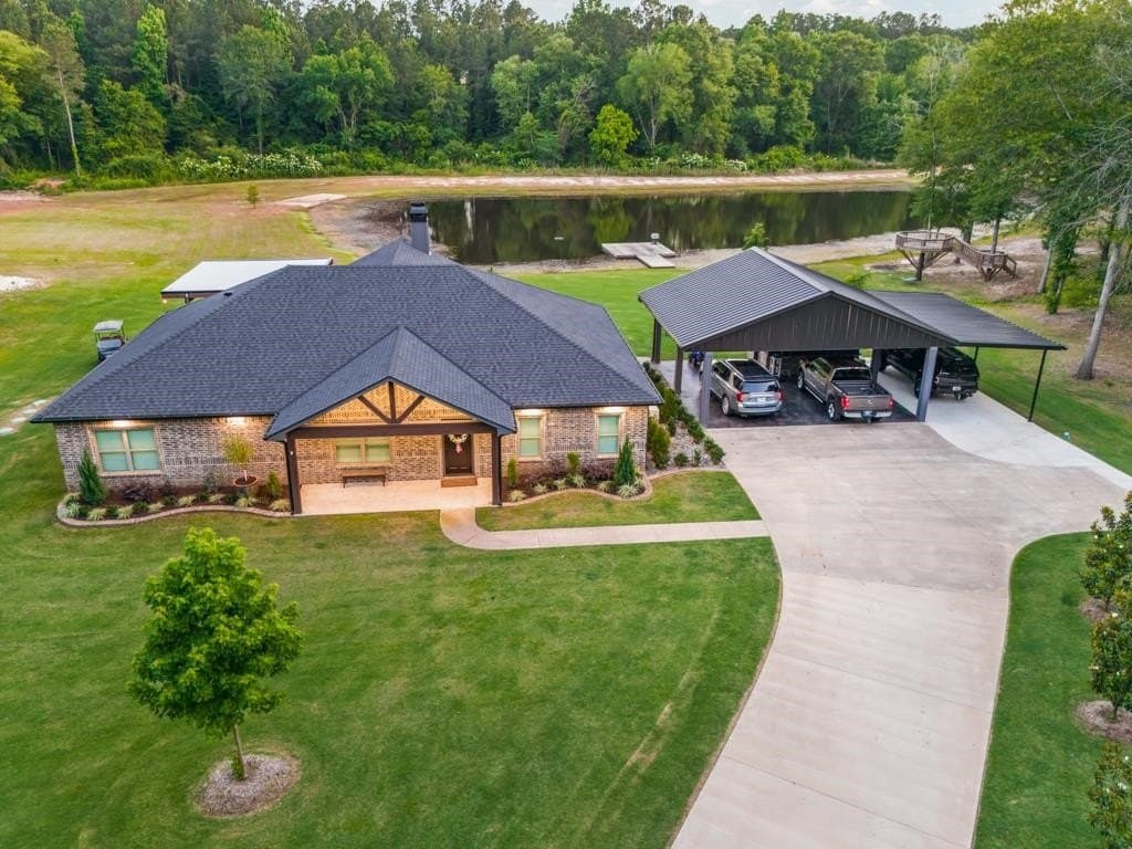 18 acres in Gregg County