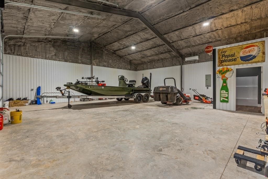 18.34 acres in Gregg County - photo 11