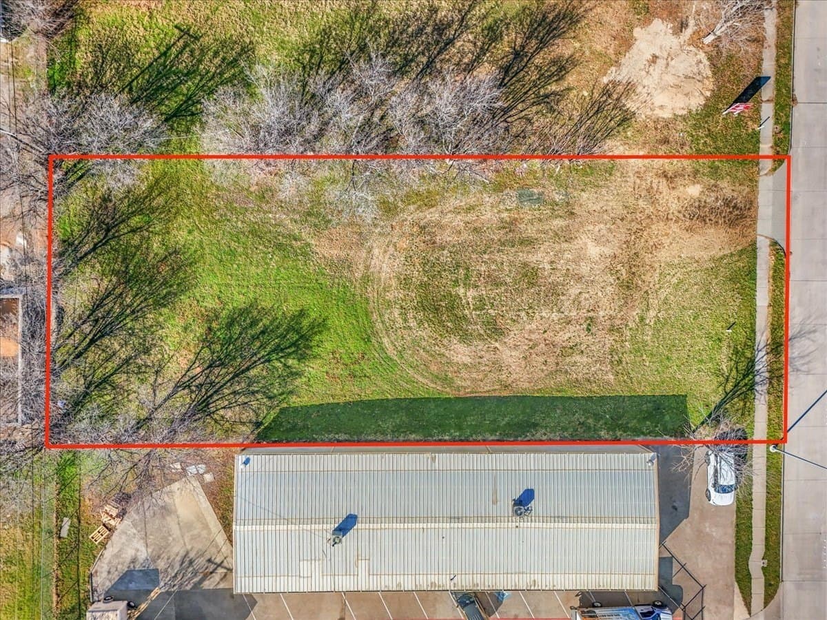 0.33 acres in Tarrant County gallery image 2
