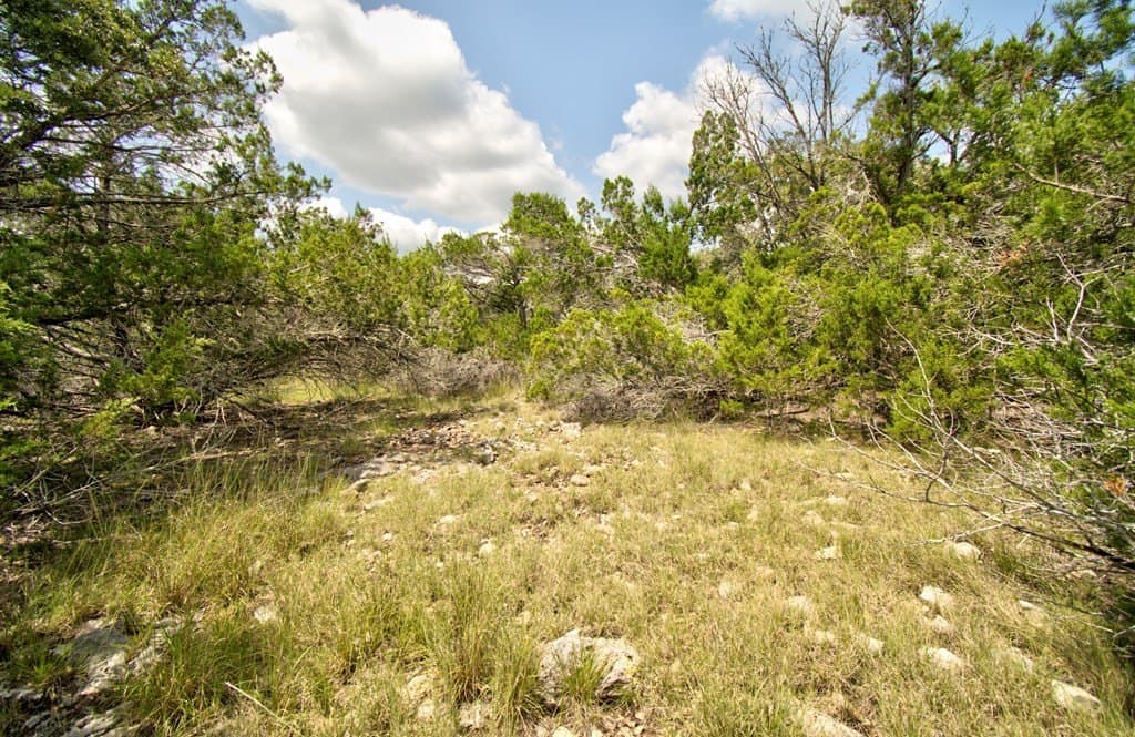 5.02 acres in Kerr County - photo 10