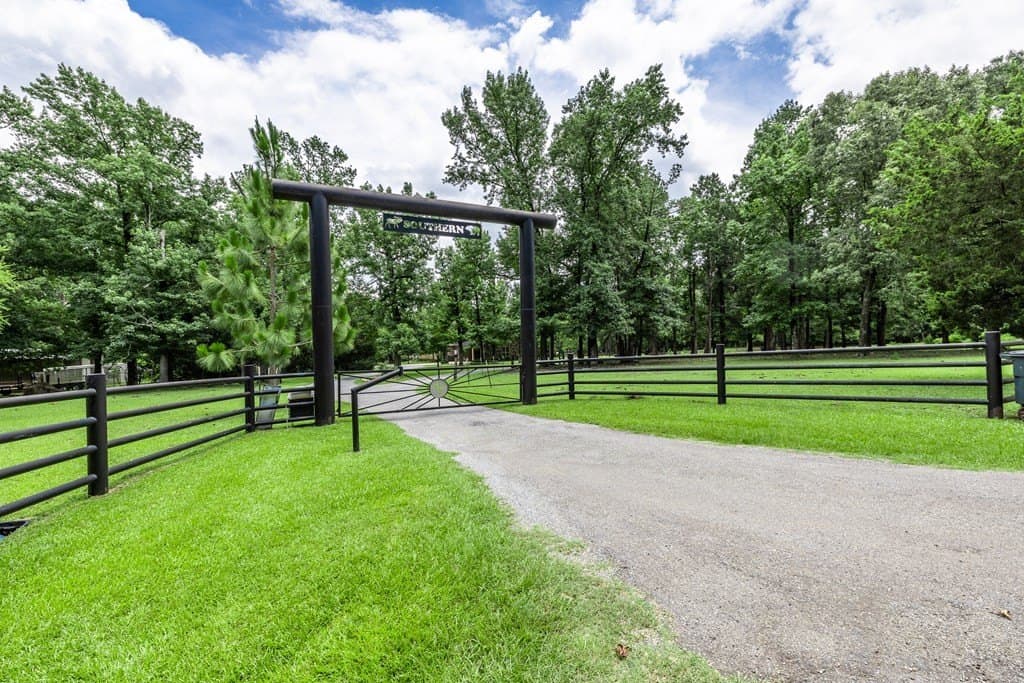 12.17 acres in Texas County gallery image 3
