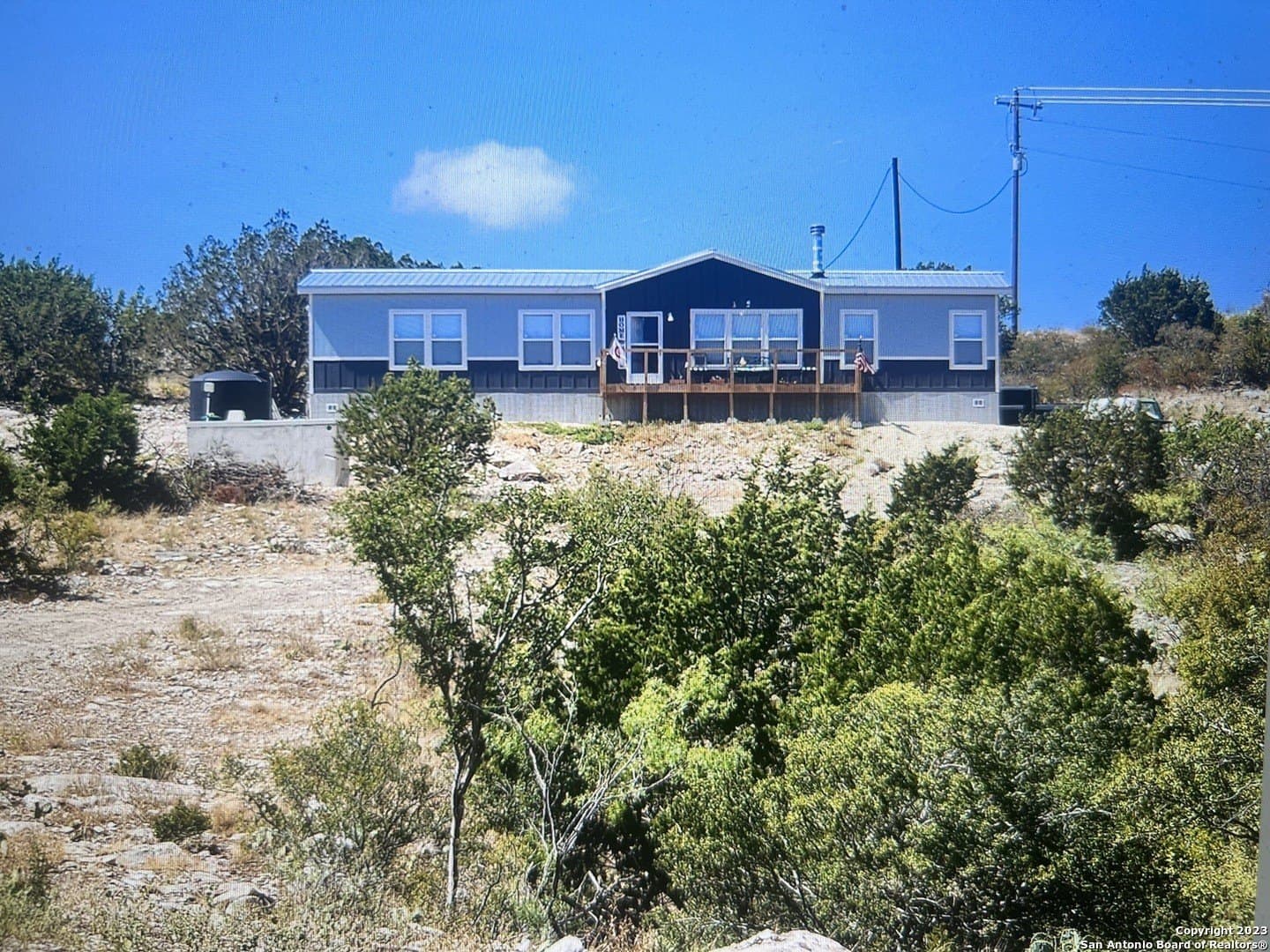 46.32 acres in Edwards County