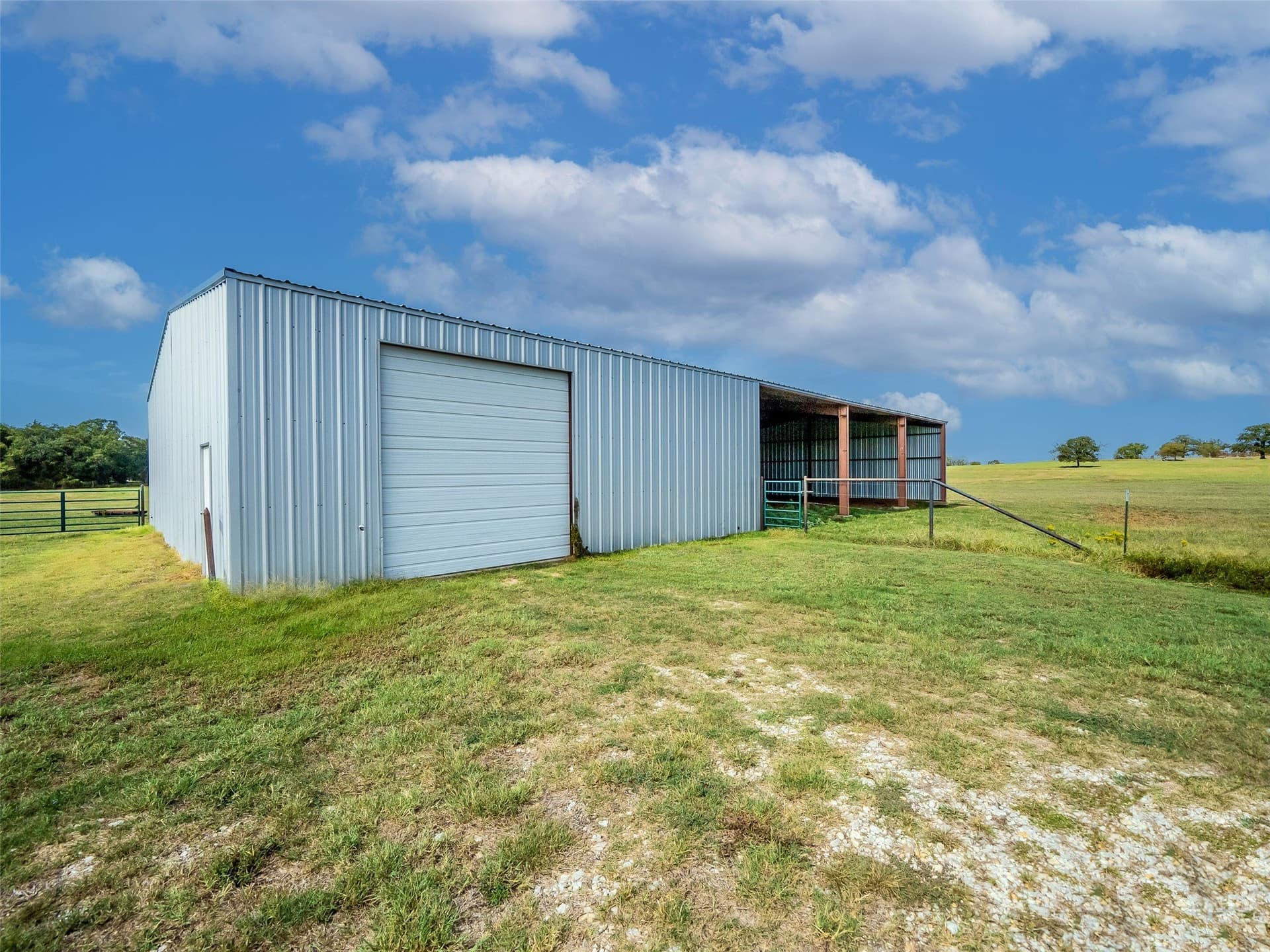 28 acres in Cooke County - photo 28