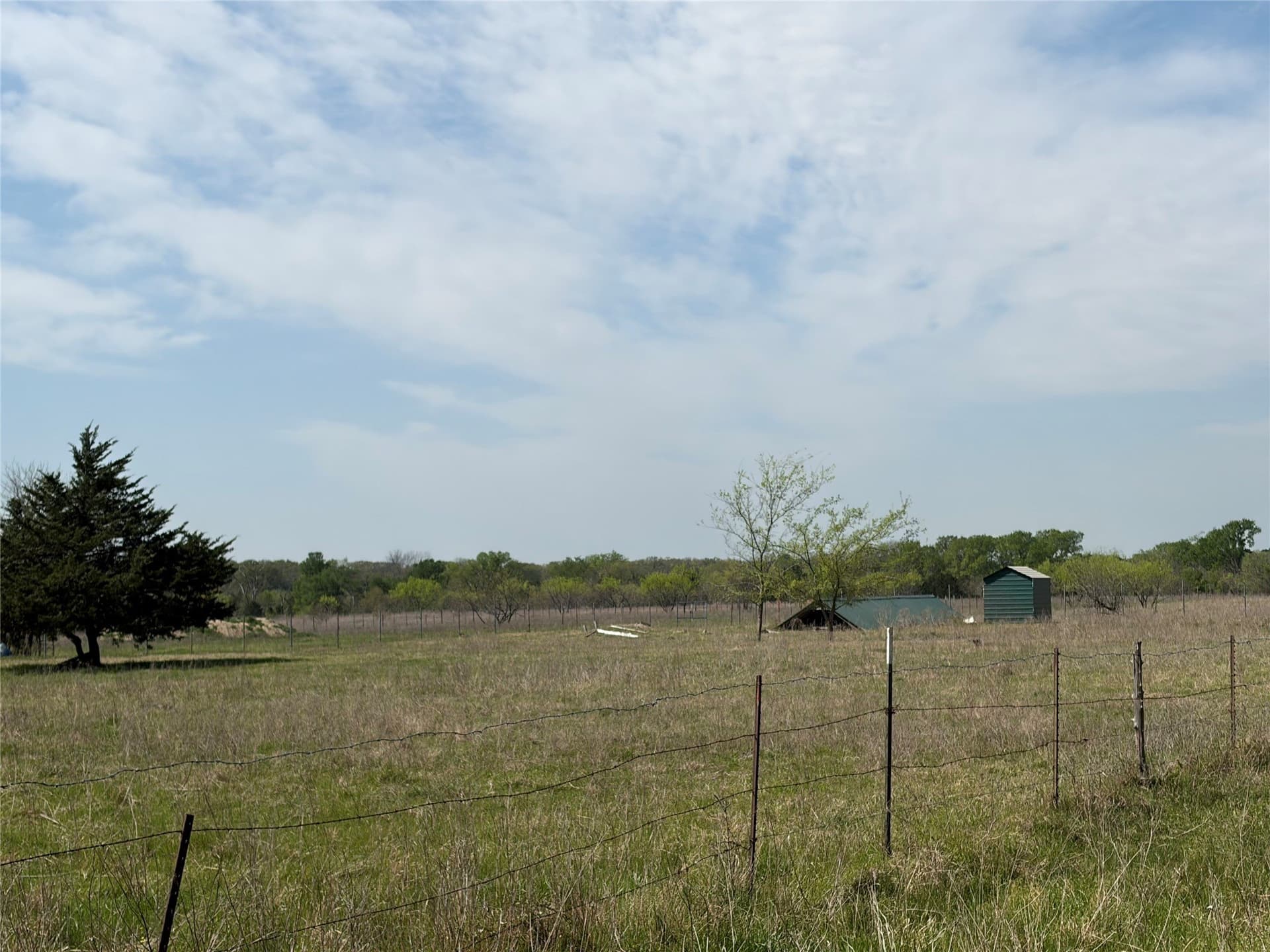 5 acres in Kaufman County - photo 11