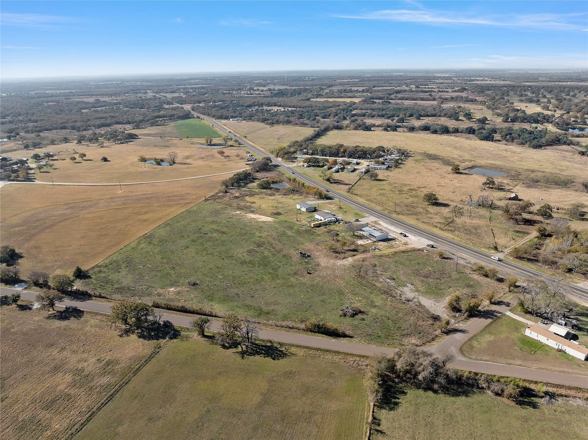 1.41 acres in McLennan County gallery image 2