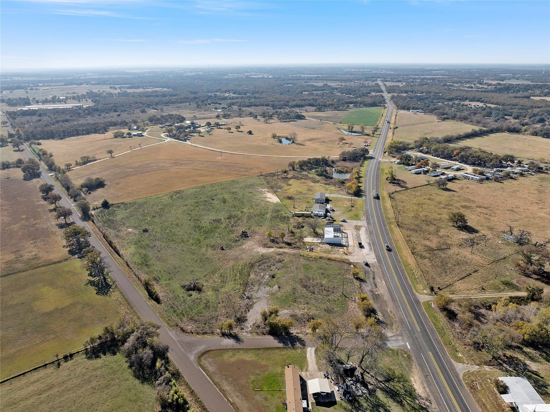 1.41 acres in McLennan County gallery image 4