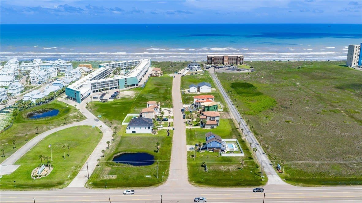 0.24 acres in Nueces County - photo 9