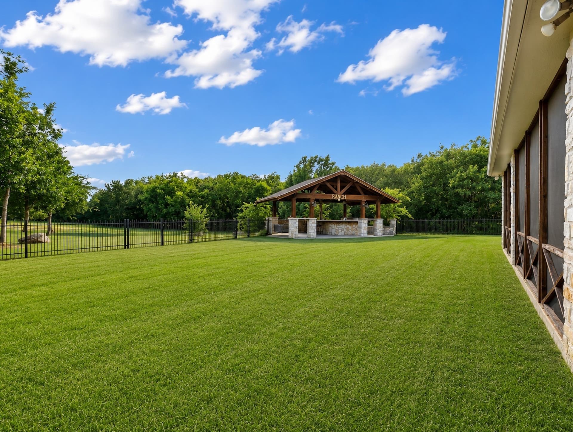 10 acres in Collin County - photo 25