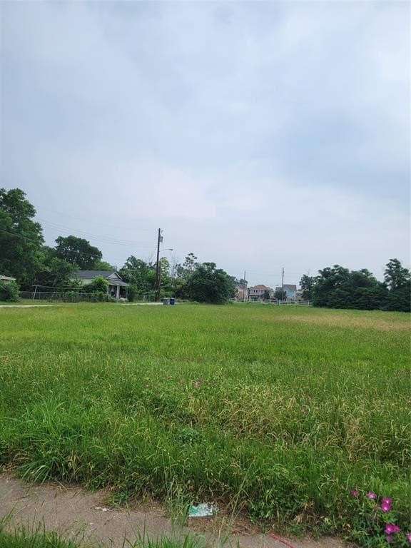 1 acres in Dallas County gallery image 2