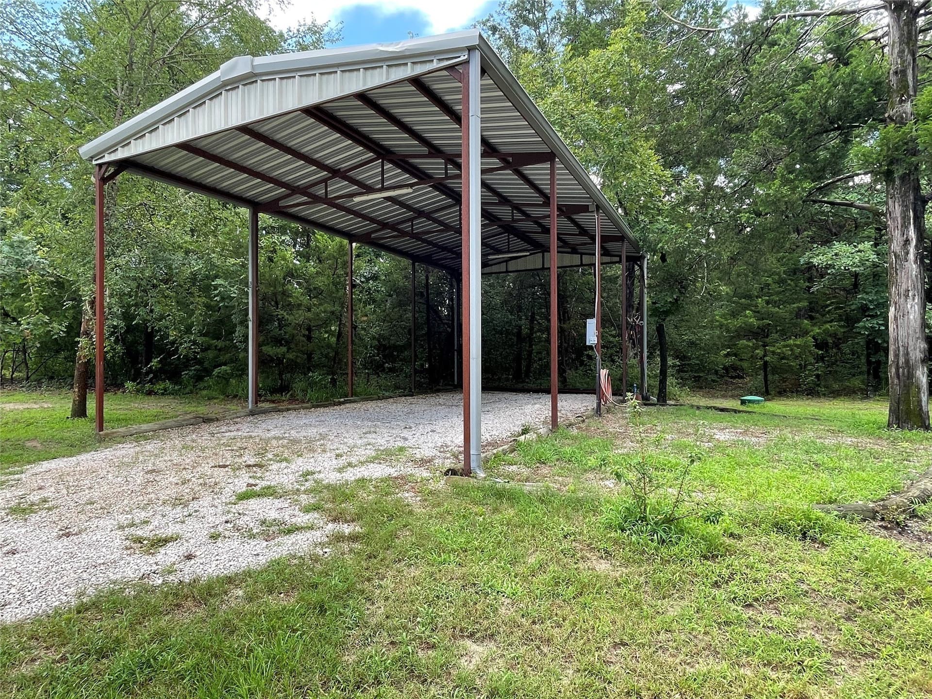10.34 acres in Freestone County - photo 33