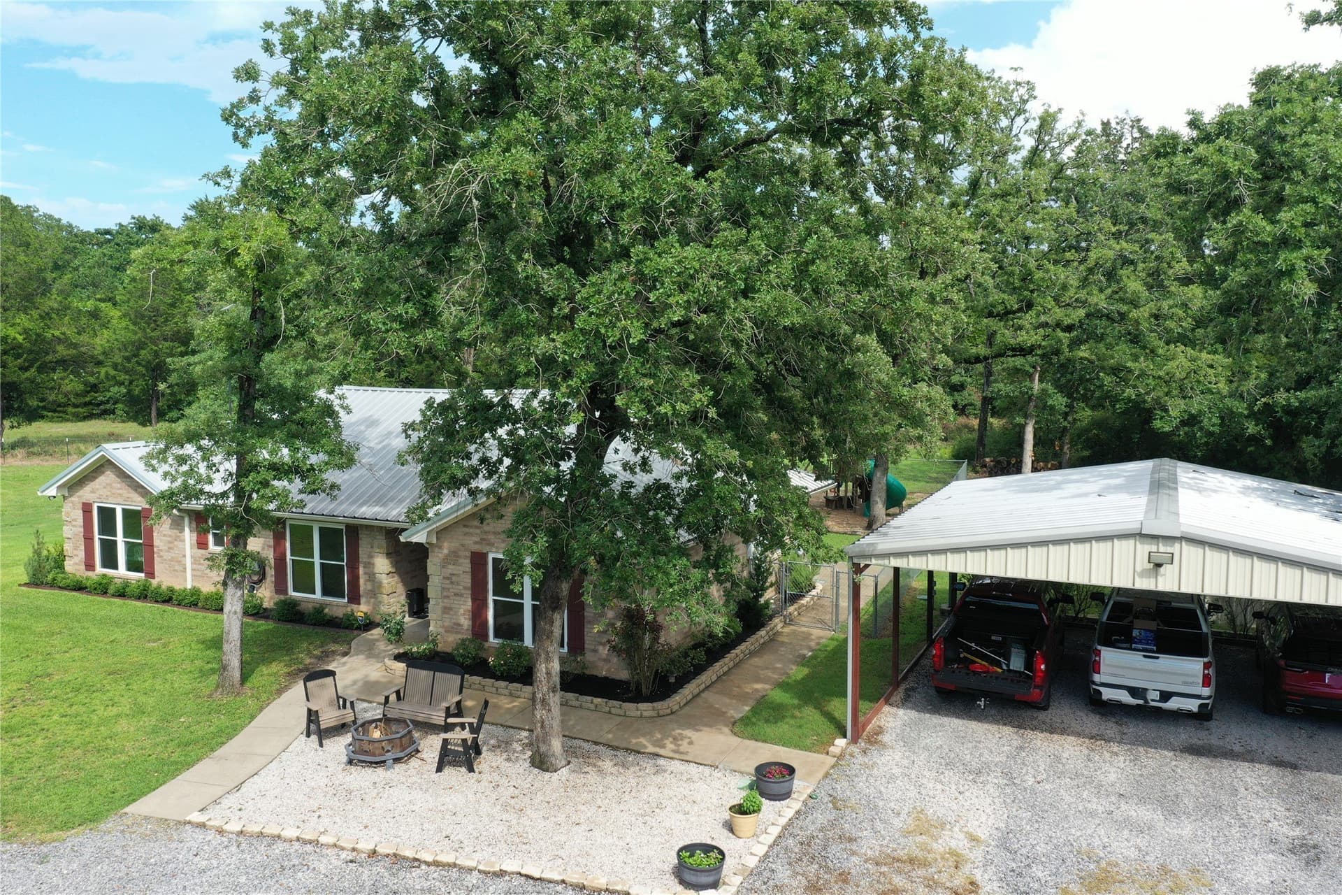 10.34 acres in Freestone County - photo 30