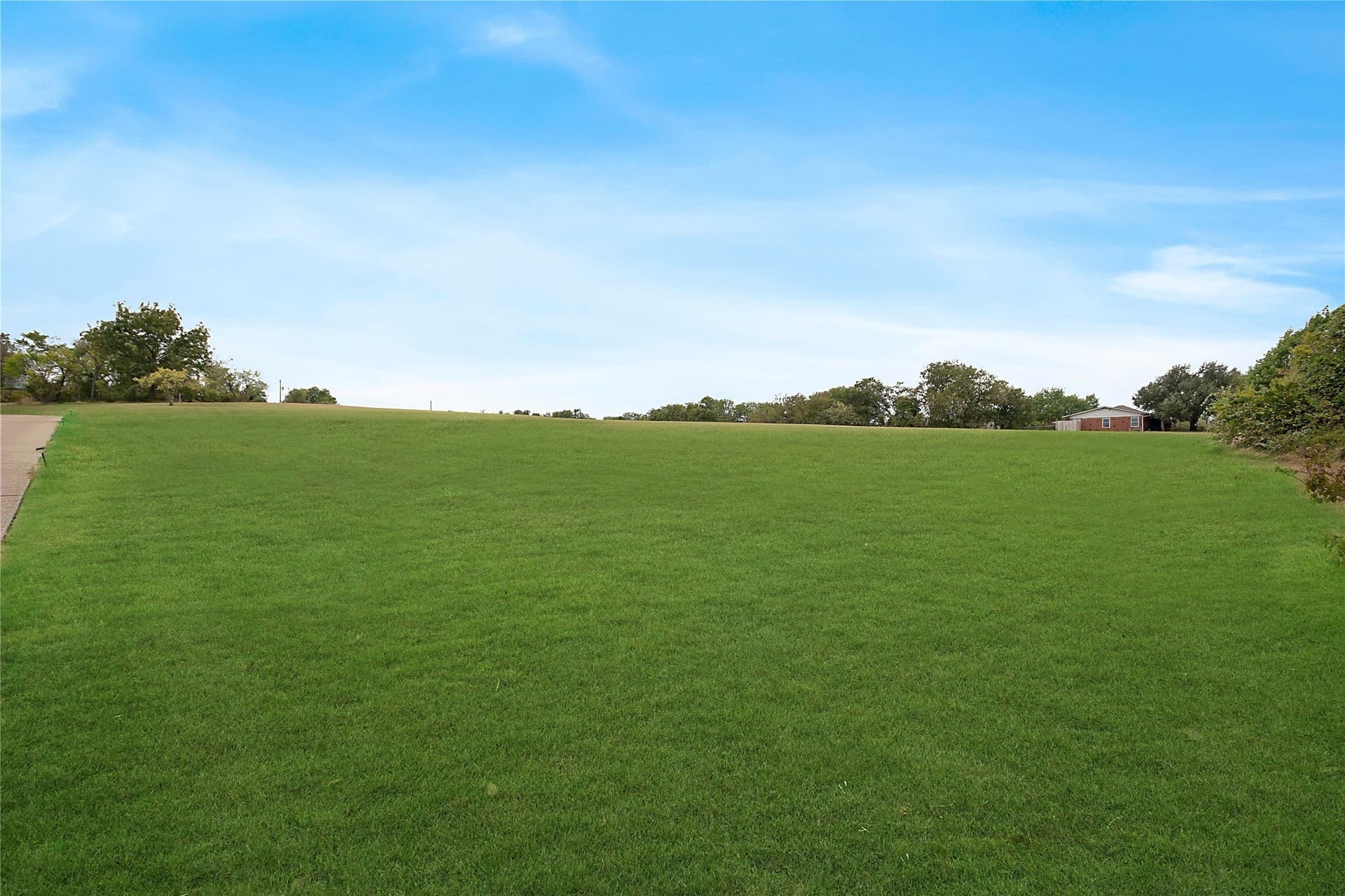 1.6 acres in Tarrant County - photo 11