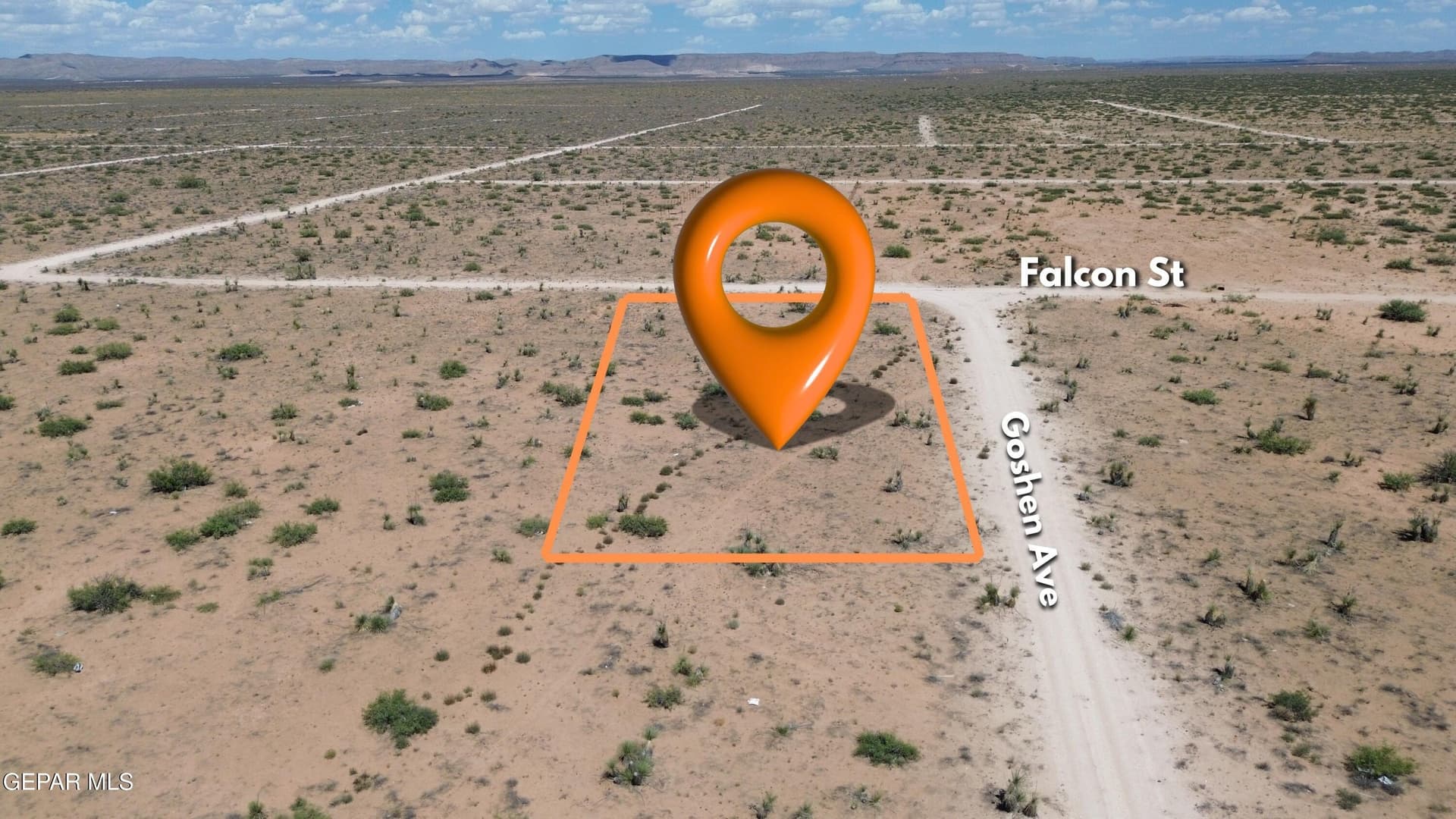 0.5 acres in El Paso County - photo 4