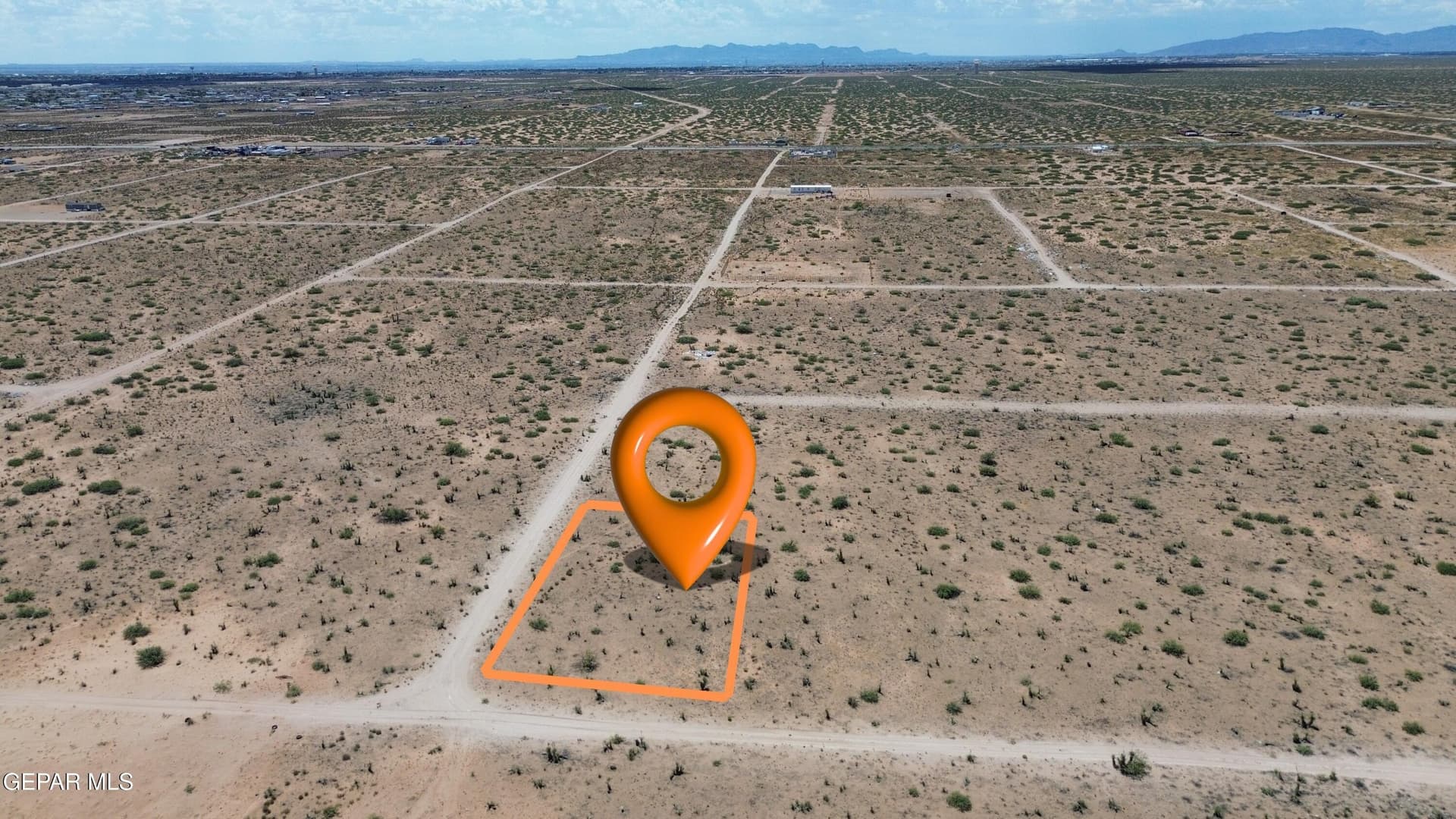 0.5 acres in El Paso County - photo 9