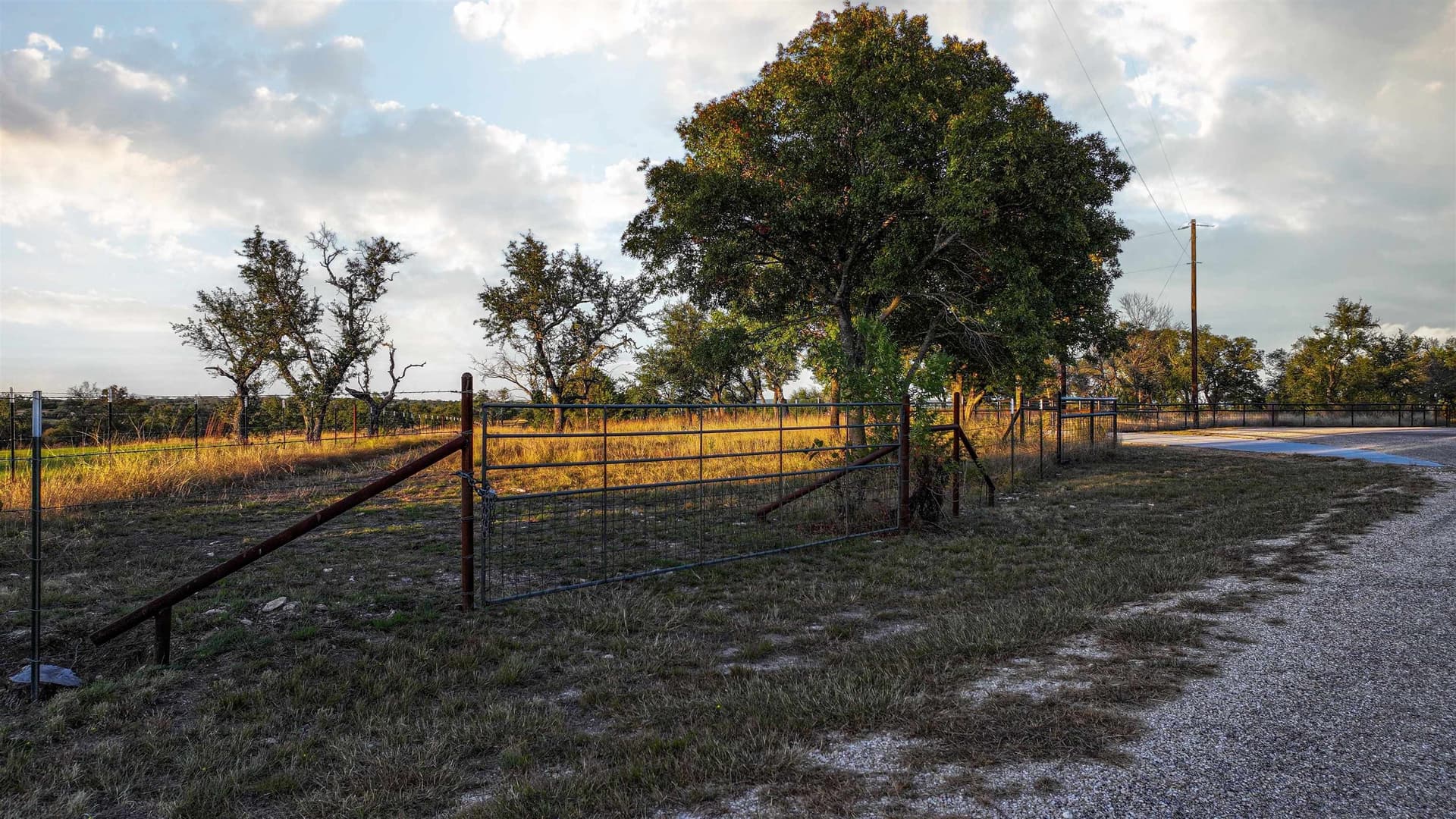 27.89 acres in Burnet County - photo 11