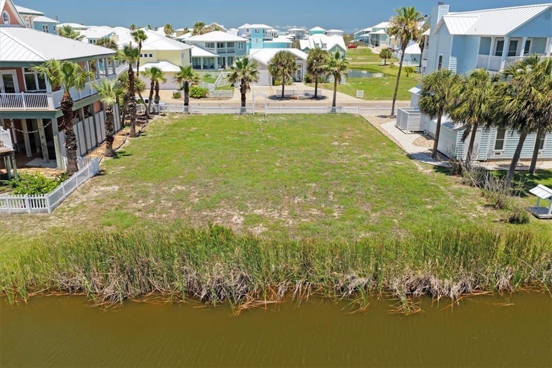 0.17 acres in Nueces County - photo 22
