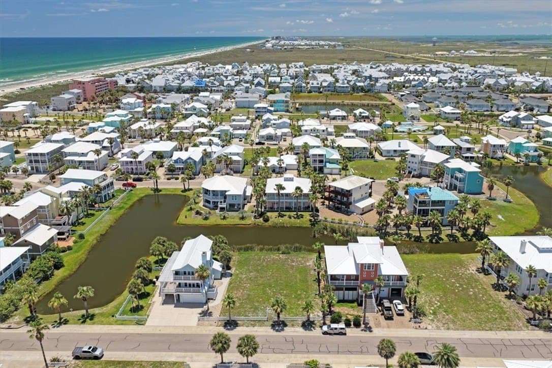 0.17 acres in Nueces County - photo 8