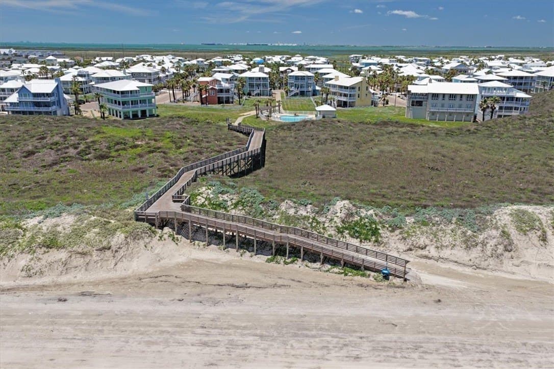 0.17 acres in Nueces County - photo 27