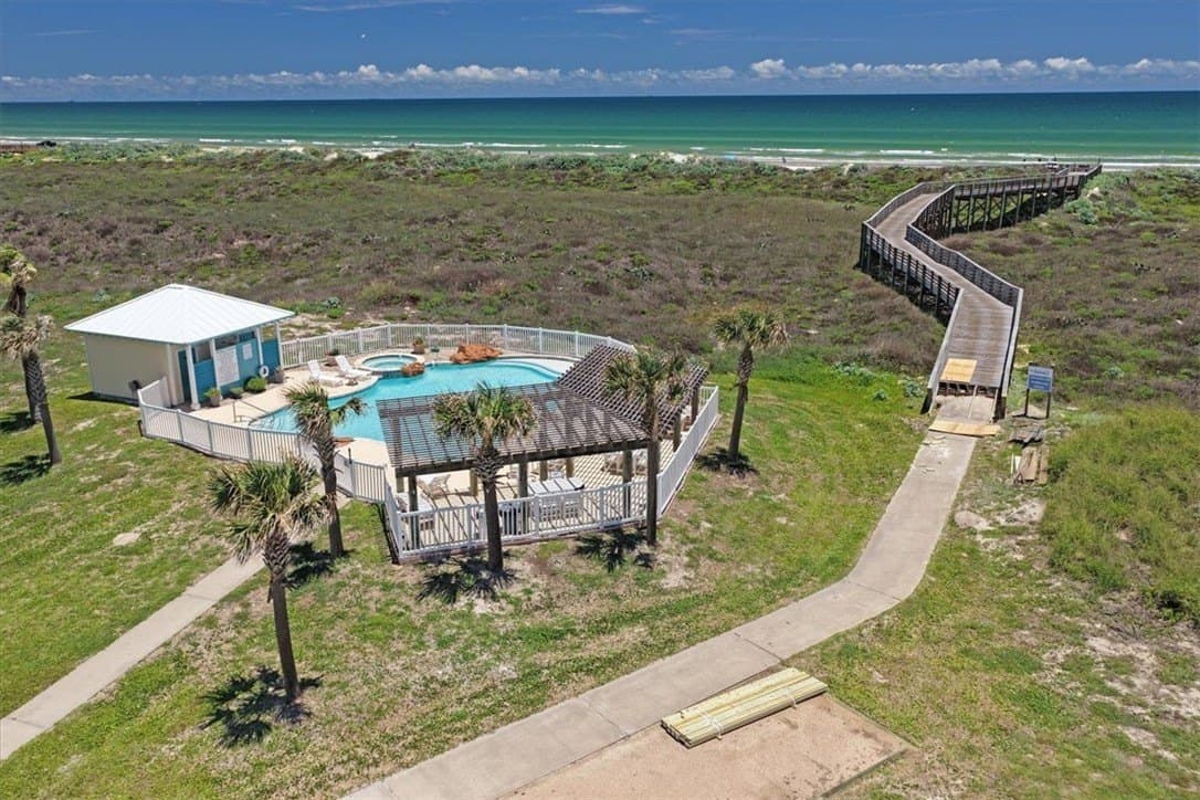 0.17 acres in Nueces County - photo 26
