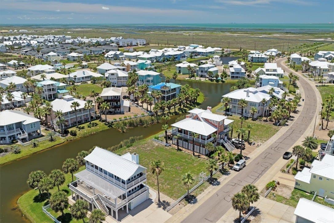 0.17 acres in Nueces County - photo 6