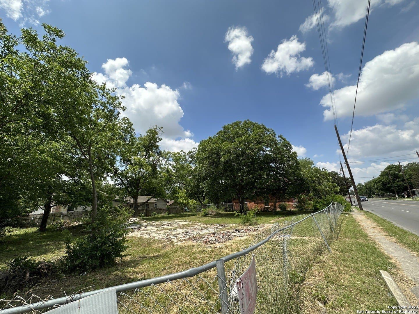 0.23 acres in Bexar County gallery image 2
