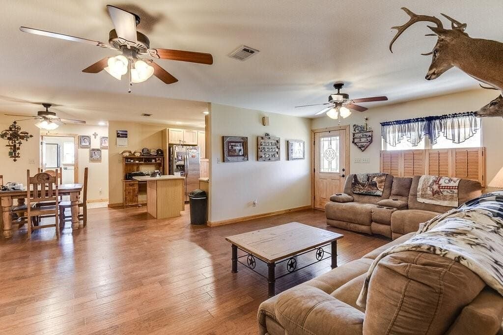 34.93 acres in Hill County featured view