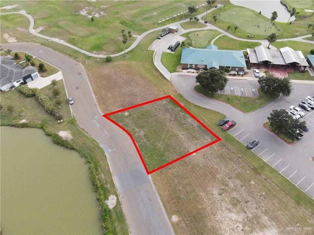 0.25 acres in Hidalgo County - photo 7