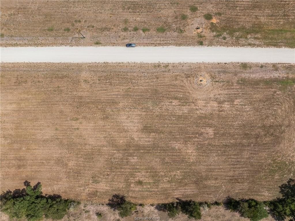 1.04 acres in Burleson County - photo 3