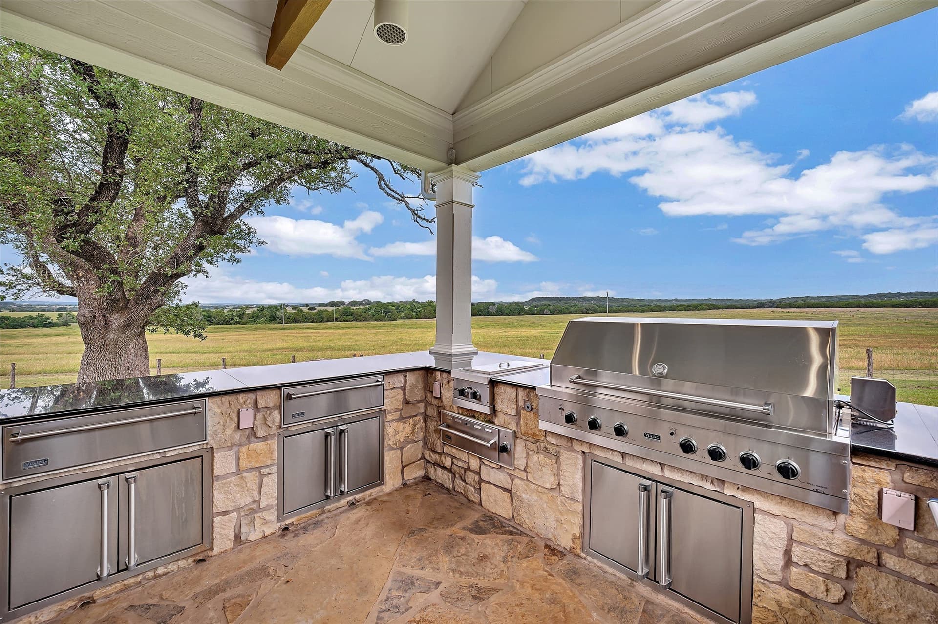 407.44 acres in Bosque County - photo 19