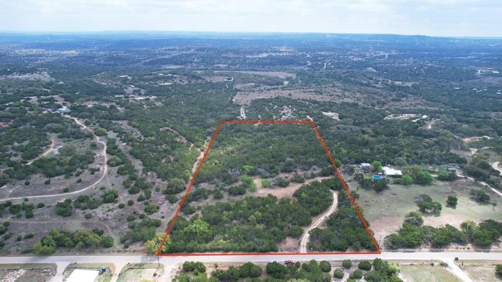 10 acres in Blanco County