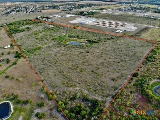 49.93 acres in Hays County - photo 9