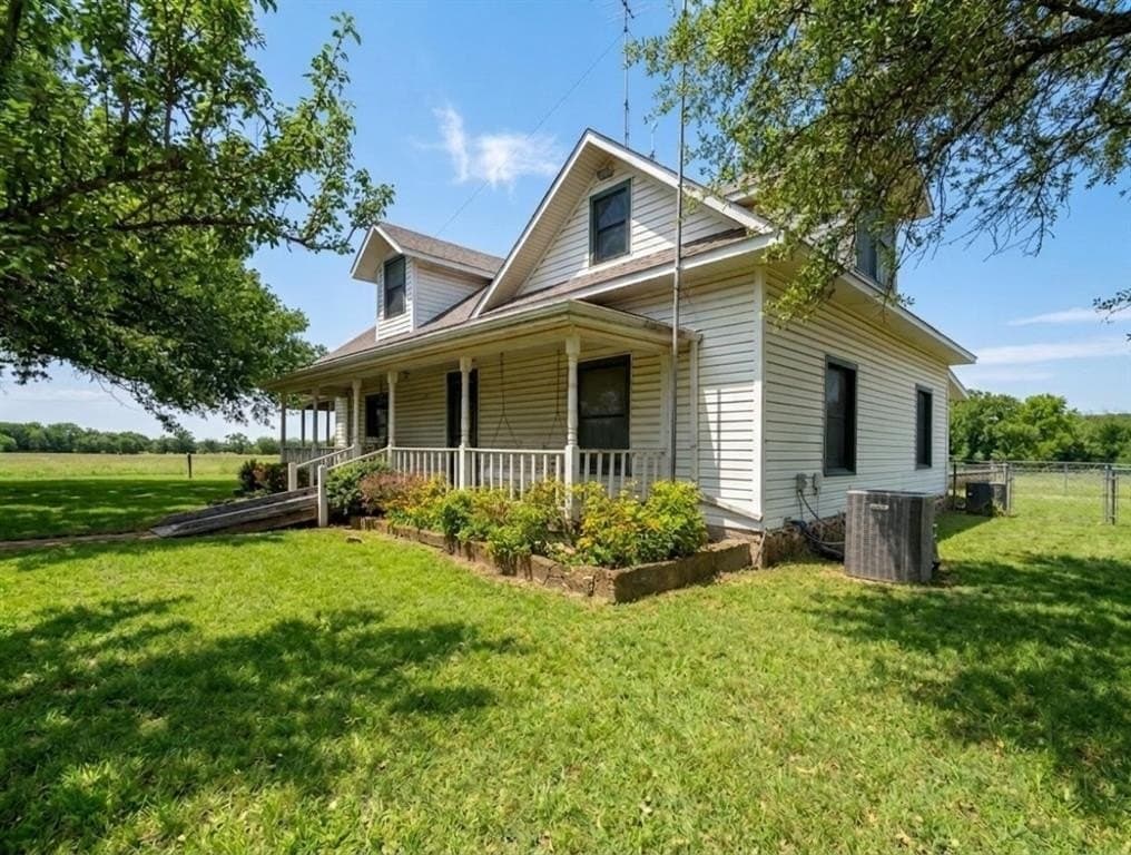 10 acres in Hood County gallery image 4