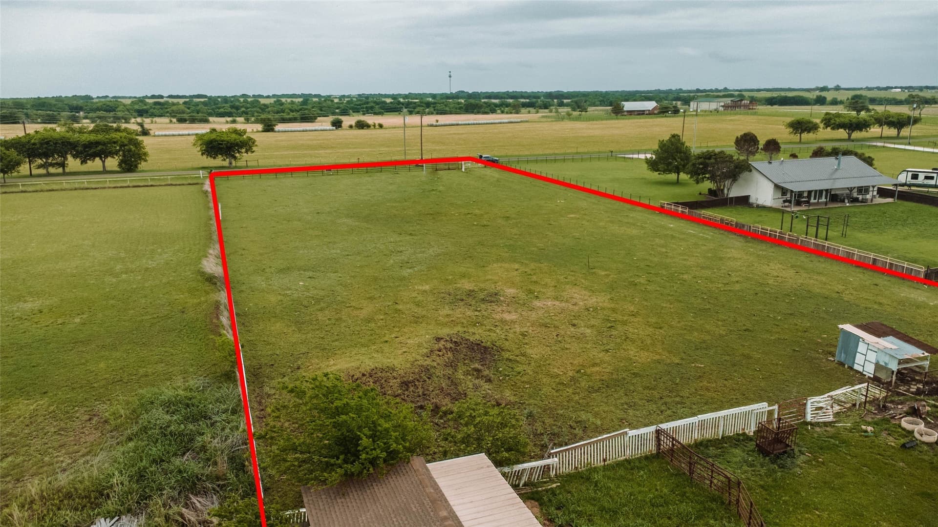 4.87 acres in Ellis County gallery image 4