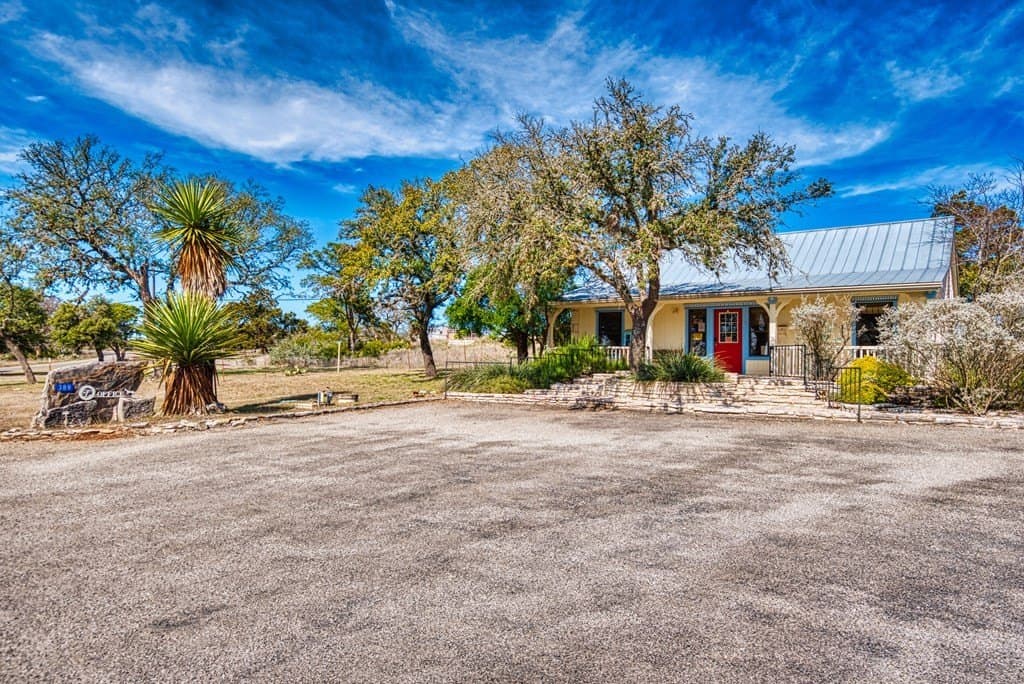 8.06 acres in Gillespie County - photo 19